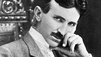 Nikola Tesla predijó hace más de 100 años el arma más letal de la Tercera Guerra Mundial: no son aviones supersónicos ni bombas nucleares