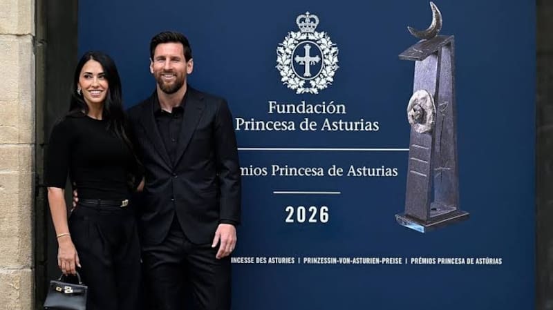La Fundación Asturias reconoció a Messi por su trayectoria.