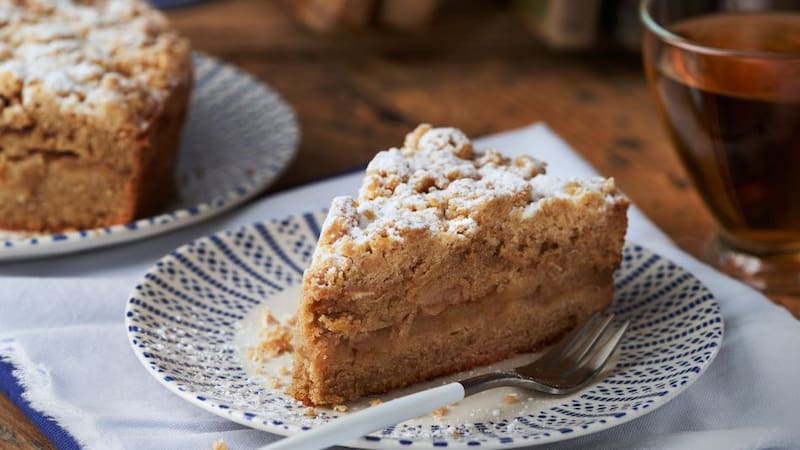Prepara un crumble de manzana: esta es la receta tradicional de las abuelas que no falla y se puede hacer en pocos minutos.