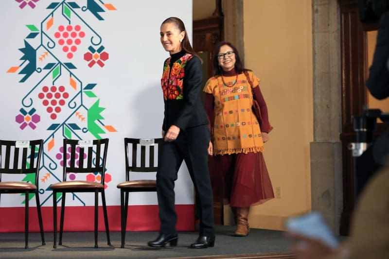 Claudia Sheinbaum en rueda de prensa junto a Leticia Ramírez Amaya confirmaron los depósitos de las pensiones bienestar.