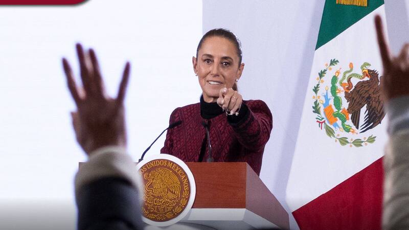 Claudia Sheinbaum apuntó contra los contribuyentes con adeudos al SAT