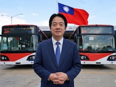 Taiwán envía buses eléctricos para poner a este país latino en el camino hacia un transporte público moderno