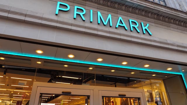 Primark se independiza y comenzará a cotizar en la Bolsa de Londres