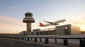 Primera vez en España | Llega una importante cadena de comida rápida a este aeropuerto estratégico