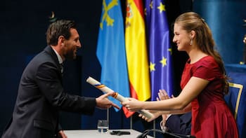 La princesa Leonor homenajea a Messi tras los Premios Princesa de Asturias: “No sé si existe otro fenómeno capaz de generar este sentimiento universal”