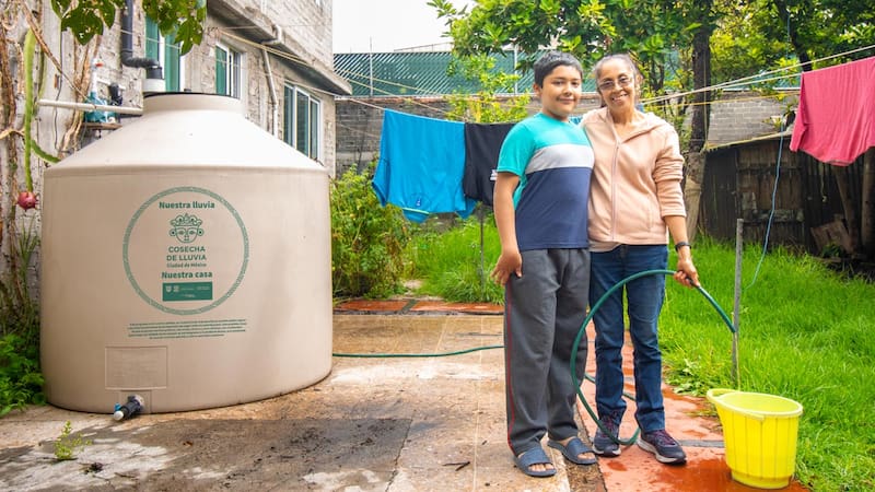El programa Cosecha de Lluvia garantiza agua potable gratis para las zonas de la CDMX que poseen escasez hídrica. Foto: sitio web SEDEMA
