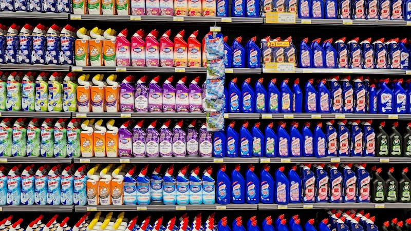 Prohíben la venta y exigen el retiro urgente de estos productos de limpieza por ser dañinos para la salud
