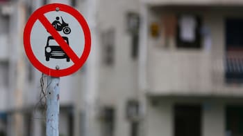 Se termina el estacionamiento gratuito en la Capital: el sistema medido se extenderá a noches, fines de semana y feriados