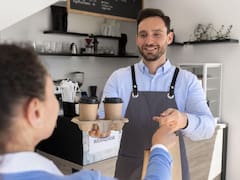 Ya no más propinas | La ley impide a bares, cafés y restaurantes exigir dinero adicional por el servicio