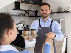 Ya no más propinas| La normativa impide a restaurantes, bares y cafeterías que los meseros cobren dinero adicional por la atención