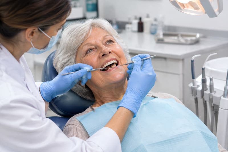 PAMI: cómo pedir las prótesis dentales gratis en octubre 2026