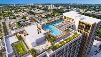 ALMA Miami revela cómo los mexicanos pueden ganar en dólares y asegurar su estancia legal en Florida