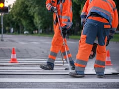 El Gobierno sacará maquinaria a la calle para pavimentar las carreteras de todo el país: será una inversión histórica