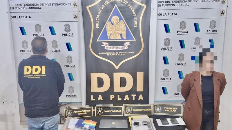 Cómo descubrieron a la psicóloga trucha que estafaba a chicos con sesiones a mitad de precio: quedó detenida.