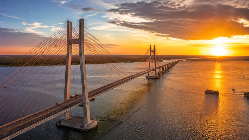 Cómo sería el nuevo puente entre Argentina y Uruguay.
