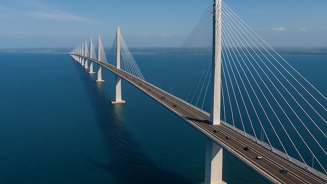 Construyen uno de los puentes más extensos de América: tiene un cableado de miles de metros y conecta a todo el continente