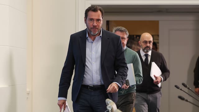 Óscar Puente afirma que el raíl que se rompió era nuevo y habrá que ver si fue en la soldadura