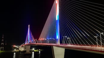 Construyen uno de los puentes más largos de América latina: posee un cableado de miles de metros y conecta a todo el continente