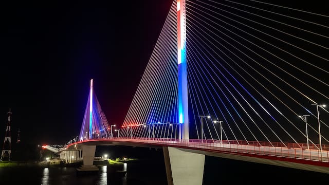 Construyen uno de los puentes más largos de América latina: posee un cableado de miles de metros y conecta a todo el continente