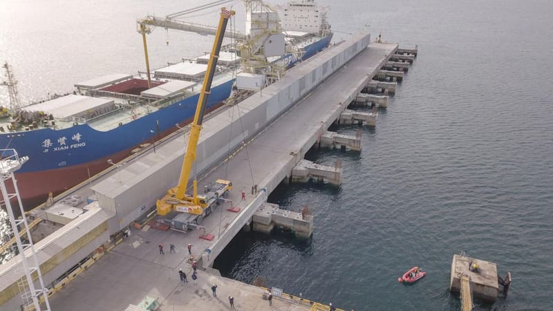El Muelle Almirante Storni es clave en el turismo argentino, en la actividad pesquera y en la productividad local. Foto (Archivo)