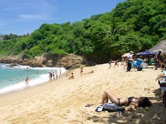 El dilema de Puerto Escondido: entre el boom del turismo masivo y el riesgo del ‘efecto Tulum’