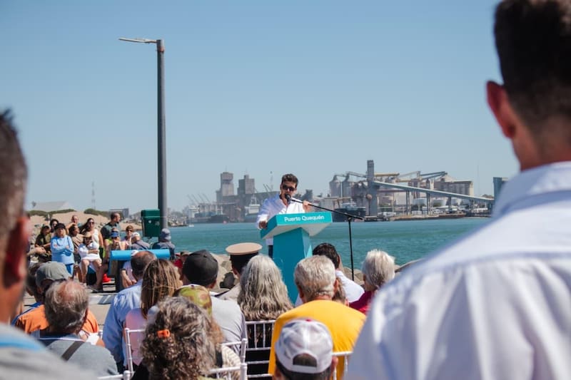 Mariano Carrillo anunció importantes obras para mejorar la logística portuaria.