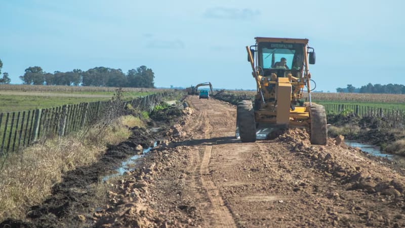 Una de las intervenciones más importantes se llevó adelante en el sector rural ubicado a la altura del kilómetro 40 de la Ruta Nacional 228.
