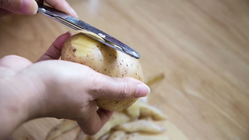 Chefs expertos coinciden: “El puré de papas más cremoso no lleva más manteca, sino una técnica de pisado diferente”