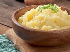 Chefs expertos coinciden: “El puré de papas más cremoso no lleva más manteca, sino una técnica de pisado diferente”