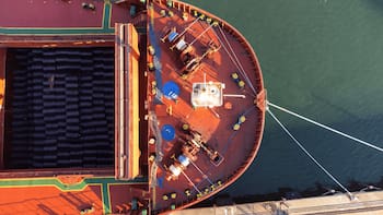 Amancio Ortega va a por todo: junto a Macquarie pugnan por Qube, empresa logística valorada en 6900 millones de euros