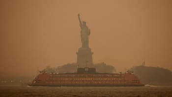 Qué es el humo gris que cubre Nueva York y que pone en peligro la final del Mundial 2026 entre España y Argentina