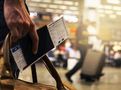 Qué es la regla de las “tres letras” que las aerolíneas usan: si no se cumple no te dejarán subir al avión