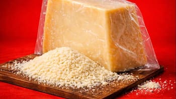 Ordenan retirar este queso rallado “asesino” de todos los Walmart y supermercados que lo venden en todo el país