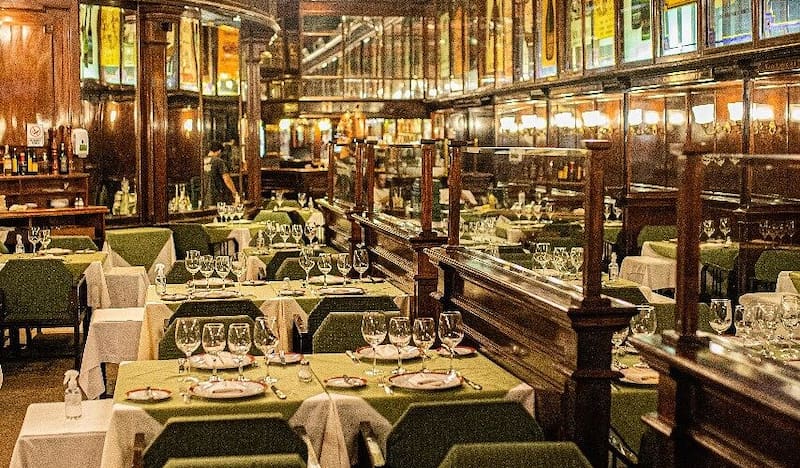 Quiebra un histórico bar notable