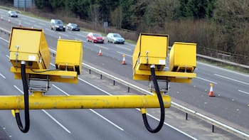 Infracciones: el truco para detectar donde hay cámaras y radares de velocidad sin usar Waze o Google Maps