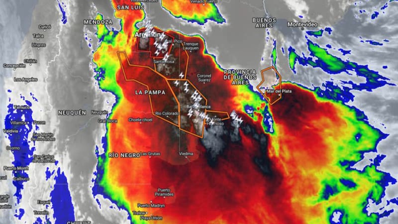 El pronóstico alerta por lluvias con mejorías para los próximos días.