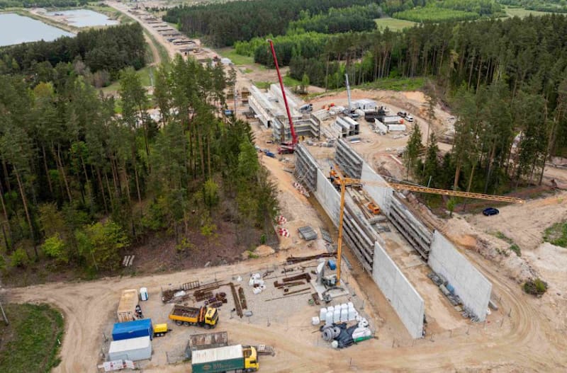 Obras del puente de Neris, Lituania.