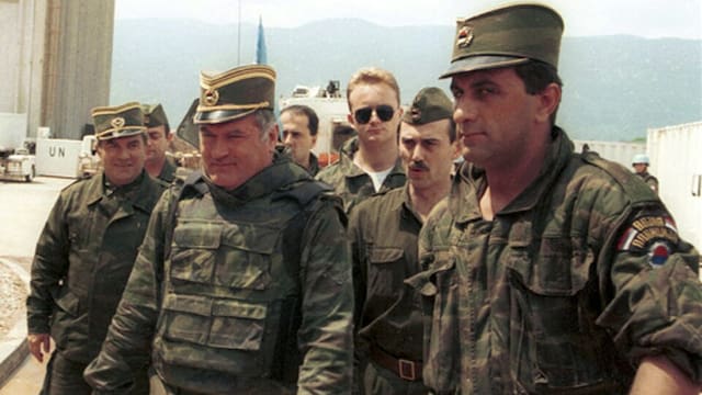 Murió a los 84 años el general que estuvo casi 16 años prófugo antes de ser capturado: terminó condenado a cadena perpetua por genocidio