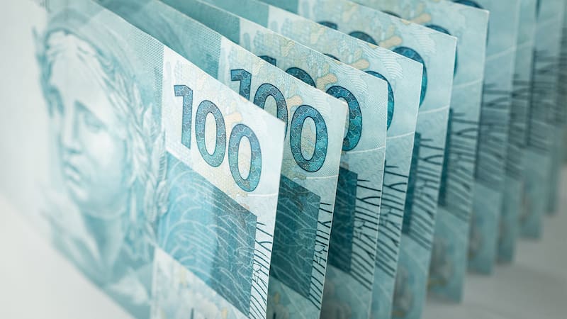 Los mercados brasileños llegan a la elección en terreno positivo: el Ibovespa subió 5,03% en septiembre y el dólar cerró el mes a 5,174 reales. Fuente: Shutterstock.