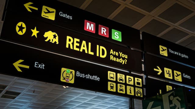 REAL ID para viajar dentro de Estados Unidos: quiénes lo pueden obtener y qué otras identificaciones son válidas