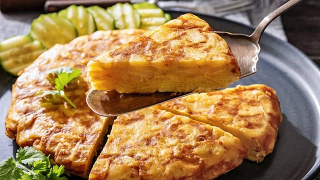 Sin huevo ni chorizo | La receta de tortilla española que cada vez más personas quieren probar