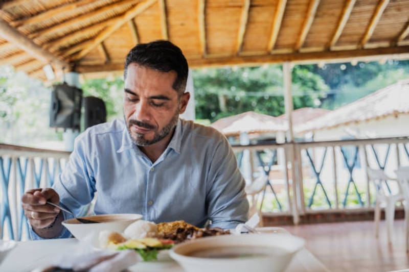 El tiempo de comida no es opcional: es un derecho laboral protegido por la ley.