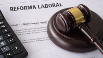 Nuevo revés para la Reforma Laboral: la Justicia frenó artículos clave y ratificó los convenios colectivos de Comercio