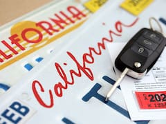 Cómo renovar en línea el registro vehicular de California y quiénes no tienen permitido hacerlo