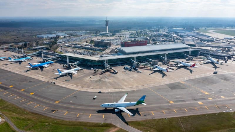 Regresa el vuelo directo entre Buenos Aires y Londres sin escala: a cuánto se venden los pasajes