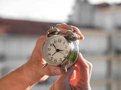 Cambia la hora en todo el país en 2026: qué día es y cómo ajustar los relojes