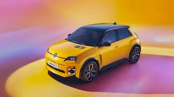 Es uno de los coches más vendidos del año | Este modelo de Renault combina su esencia clásica con avances tecnológicos