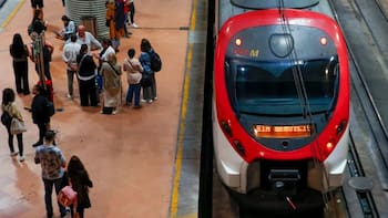Renfe avanza en un nuevo sistema que mejorará la calidad de su servicio de trenes: más empleados e información precisa al usuario
