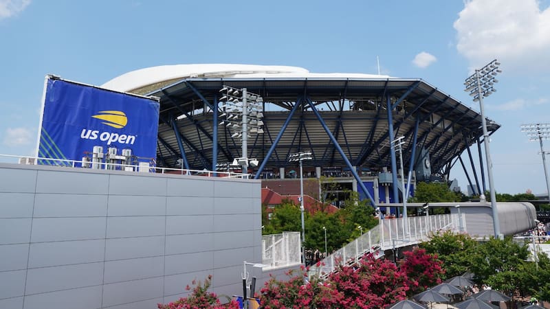 Renuevan el estadio de tenis más grande del mundo con una inversión de 400 millones de dólares
