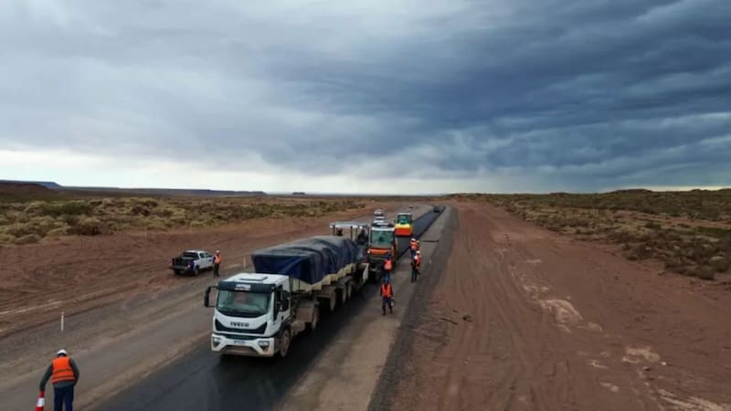 Repavimentarán una ruta vital para el país, no habrá más problemas de tráfico en la zona y celebran miles de conductores
Fuente: Vialidad Neuquén